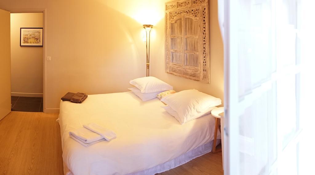 D'hotes Etchebri Bed & Breakfast